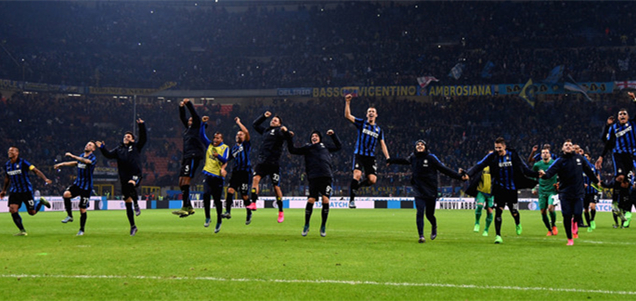 李金羽：会用组合拳方式买外援，或在海外进行第二阶段冬训（李金羽：引援将采取组合策略，第二阶段冬训或转战海外）