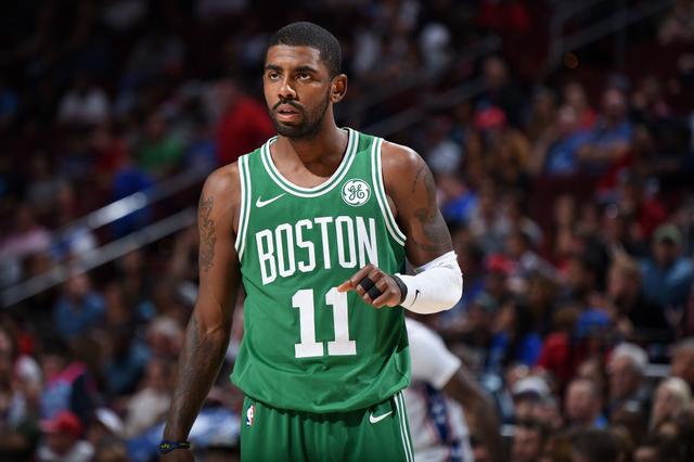 最后连失绝平三分！贺希宁19中9空砍21+8+8 三分6中0（末段连失追平三分！贺希宁19投9中空砍21+8+8，三分6投0中）