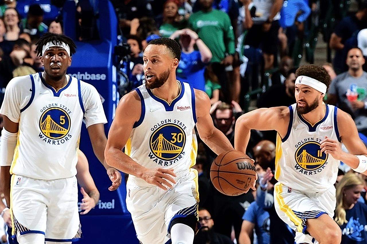 记者：加拉塔萨雷希望免费租借萨拉赫，合同半年800万欧（记者称加拉塔萨雷欲免租引进萨拉赫，半年期合约800万欧元）