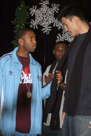 弗拉格：内姆布哈德让场上每个人变得更好，几位新秀一起不孤单（弗拉格：内姆布哈德提升全队表现，多位新秀携手不再孤单）