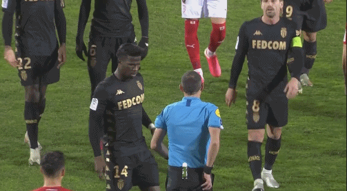 来看CBA杯咯，看到胡明轩了，今晚联手徐杰出战，拿下nbl合肥队应该问题不大！