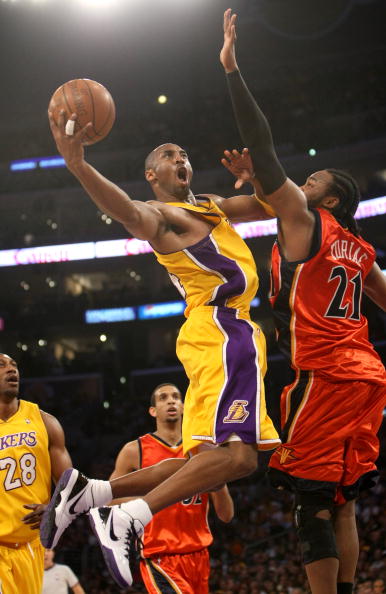 浮嶋敏：无论首发和替补都要为球队做贡献；满意赵松源的表现（浮嶋敏：首发与替补都要贡献力量，对赵松源表现很满意）